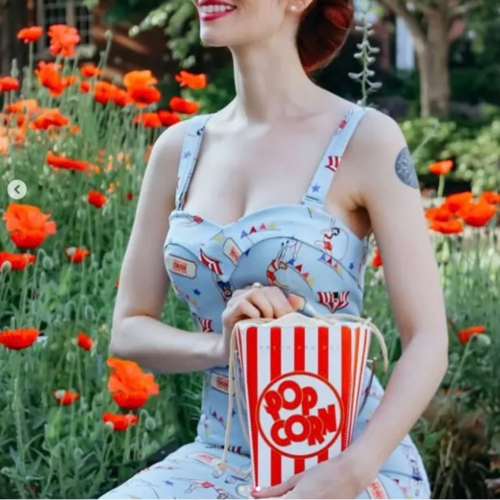 Hot and Fresh Popcorn Handbag NWT